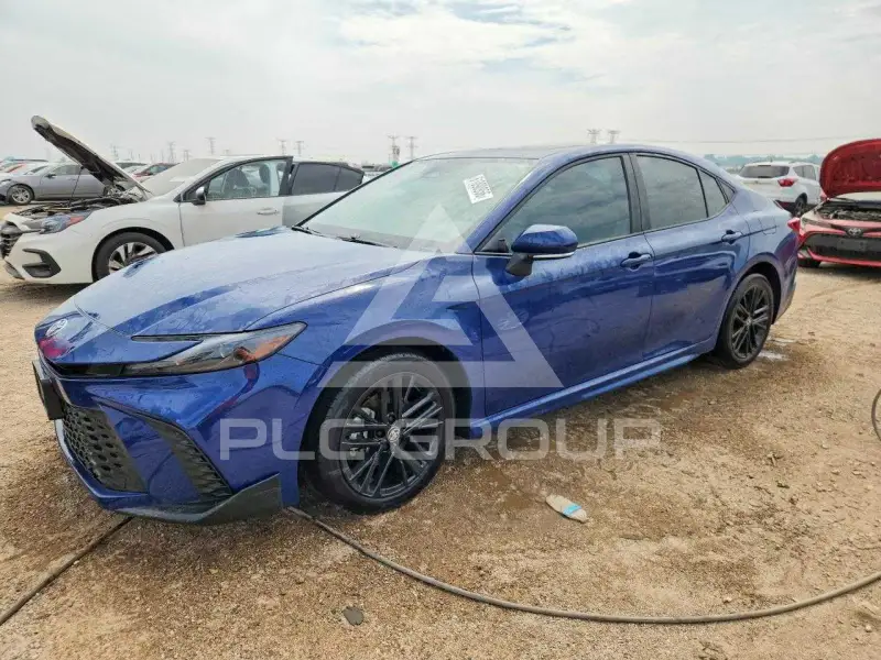 2026 Toyota CAMRY photo
