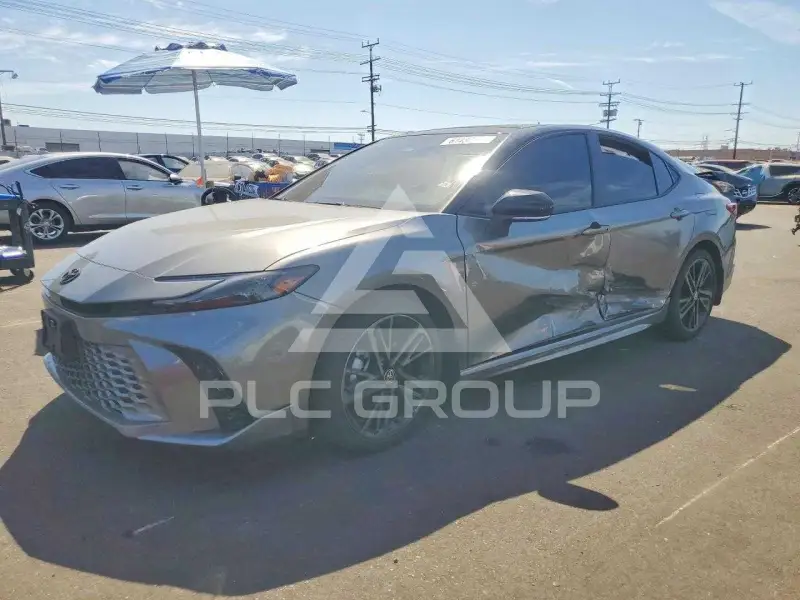 2026 Toyota CAMRY фото