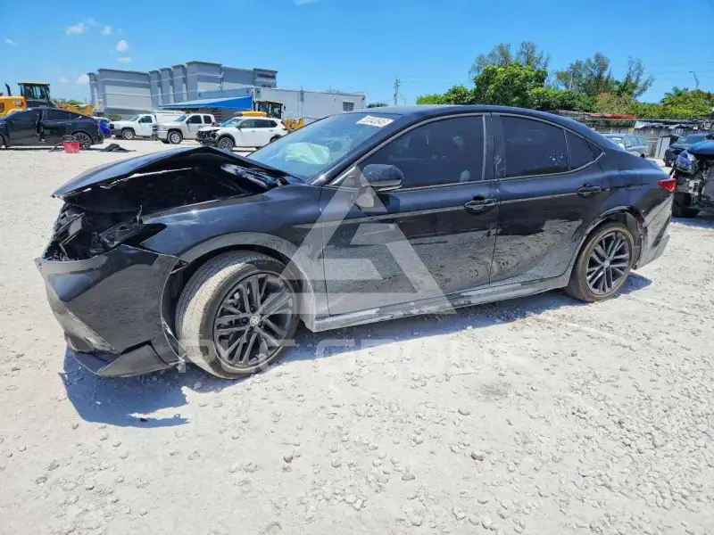 2026 Toyota CAMRY фото