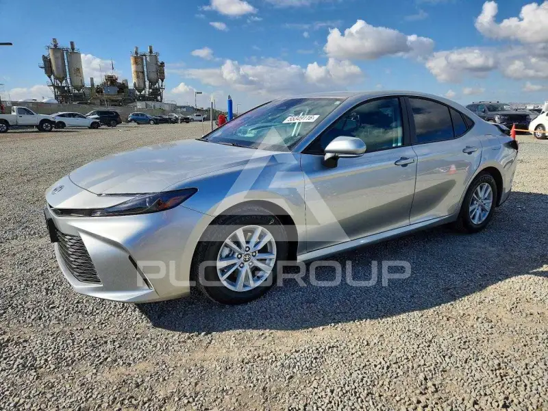 2026 Toyota CAMRY фото
