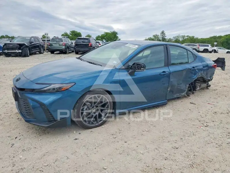 2026 Toyota CAMRY photo