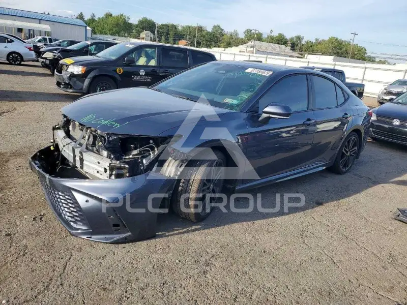2026 Toyota CAMRY фото