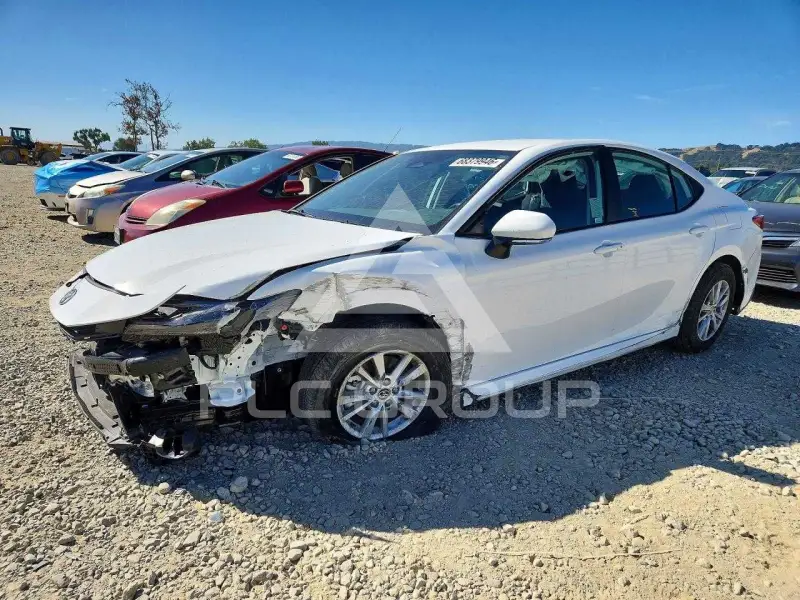 2026 Toyota CAMRY фото