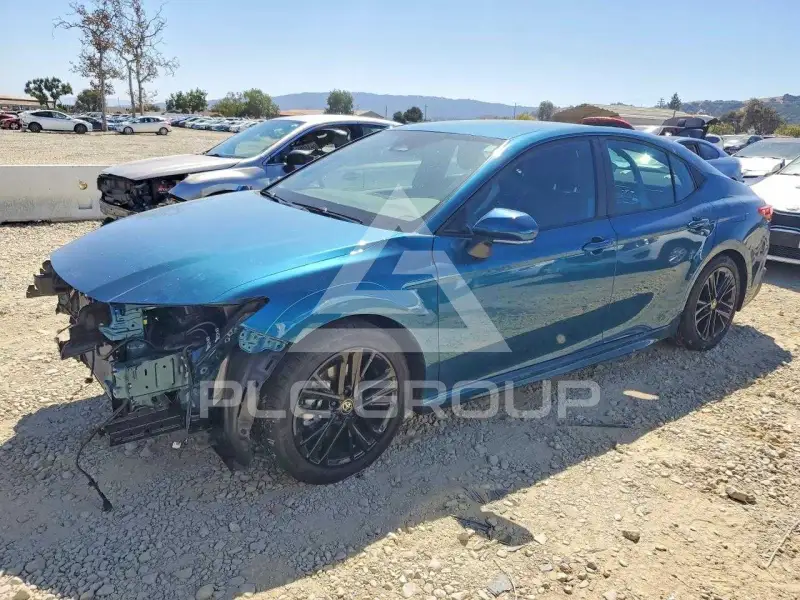 2026 Toyota CAMRY фото