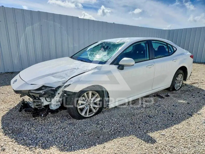 2026 Toyota CAMRY фото