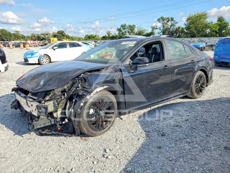 2026 Toyota CAMRY фото