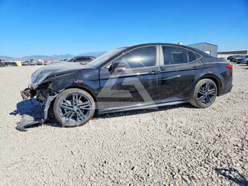 2026 Toyota CAMRY фото
