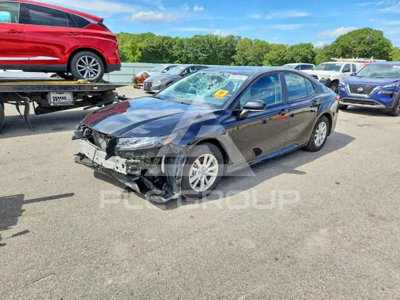 2026 Toyota CAMRY фото