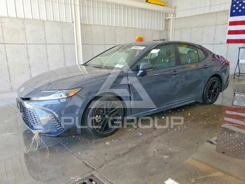 2026 Toyota CAMRY photo