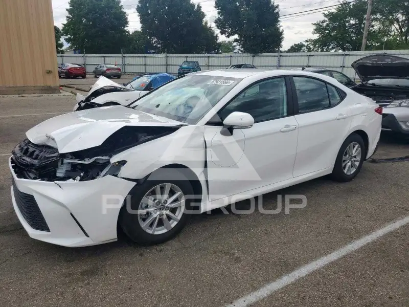 2026 Toyota CAMRY фото