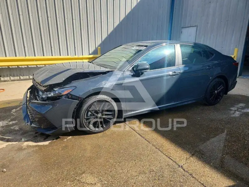 2026 Toyota CAMRY photo