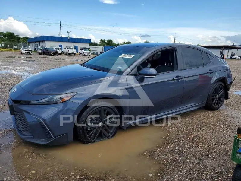 2026 Toyota CAMRY фото