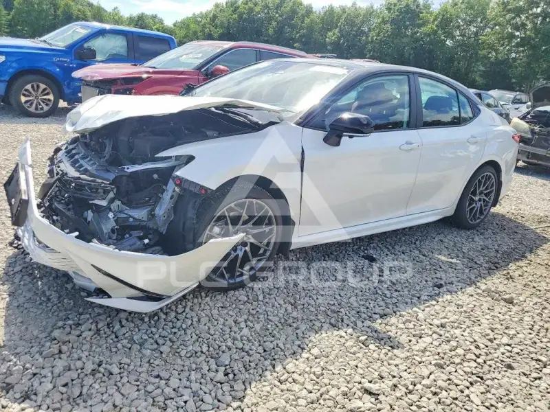 2026 Toyota CAMRY фото