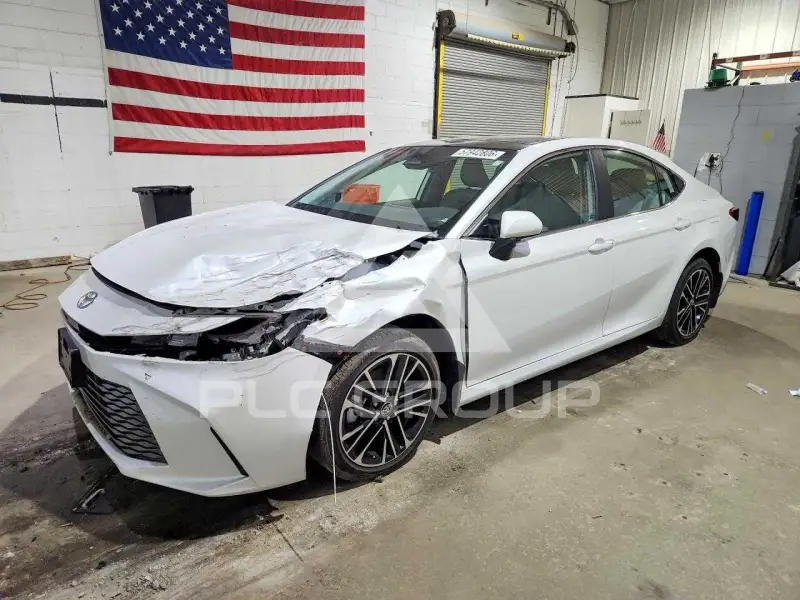 2026 Toyota CAMRY фото