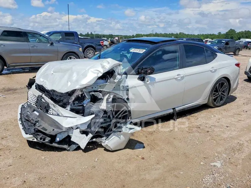 2026 Toyota CAMRY фото