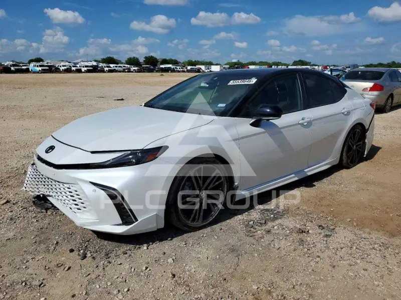 2026 Toyota CAMRY фото