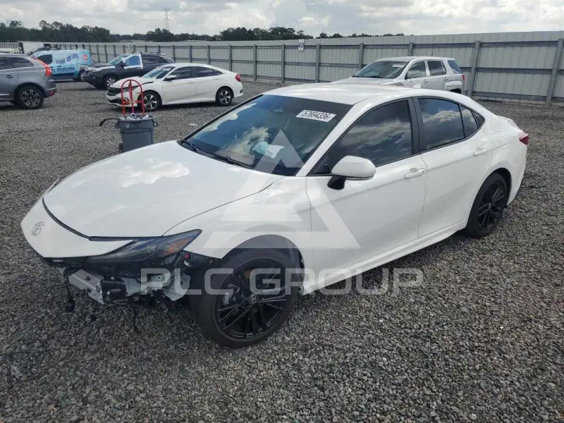 2026 Toyota CAMRY photo