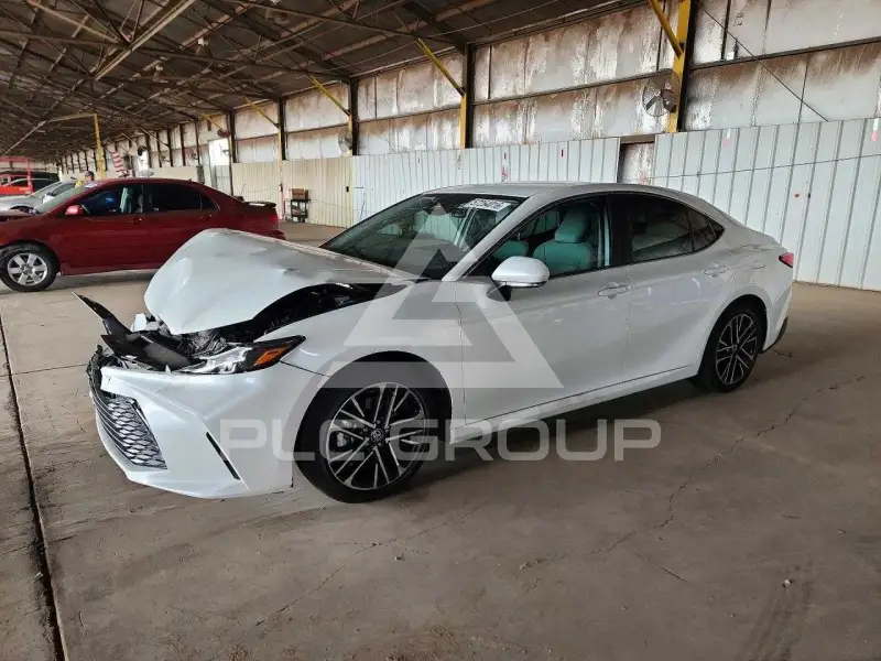 2026 Toyota CAMRY фото