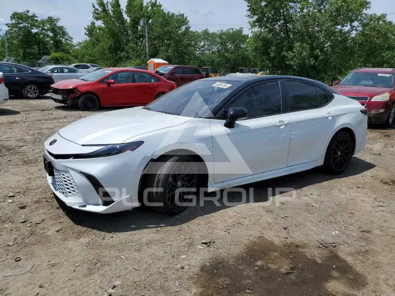 2026 Toyota CAMRY фото