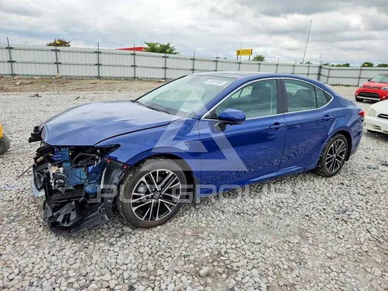 2026 Toyota CAMRY фото