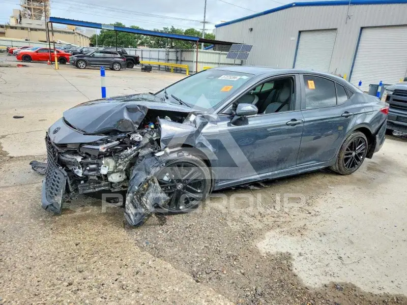 2026 Toyota CAMRY фото