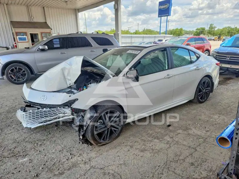 2026 Toyota CAMRY фото
