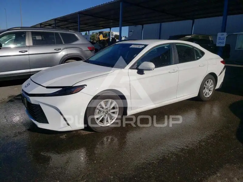 2026 Toyota CAMRY фото