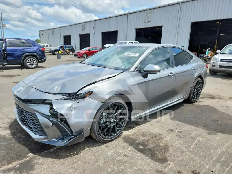 2026 Toyota CAMRY фото