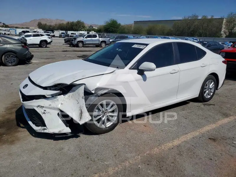 2026 Toyota CAMRY фото