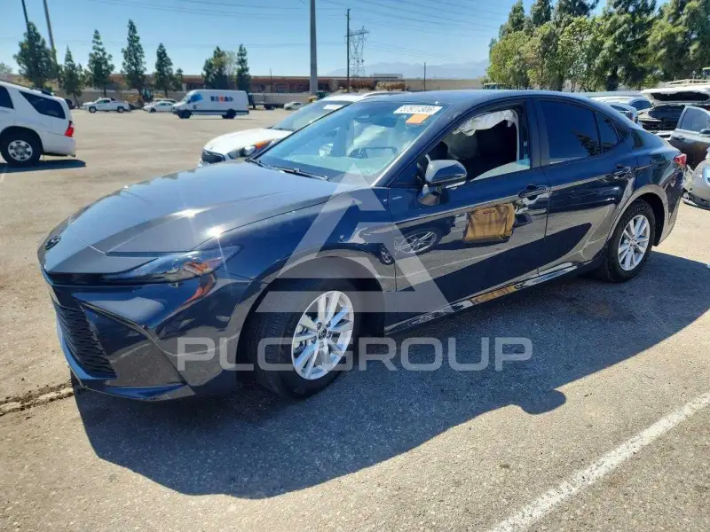 2026 Toyota CAMRY photo