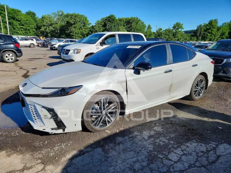 2026 Toyota CAMRY фото