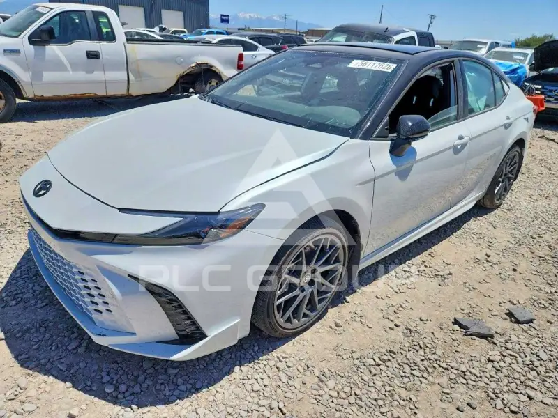 2026 Toyota CAMRY фото