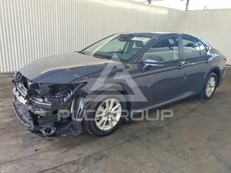 2026 Toyota CAMRY фото