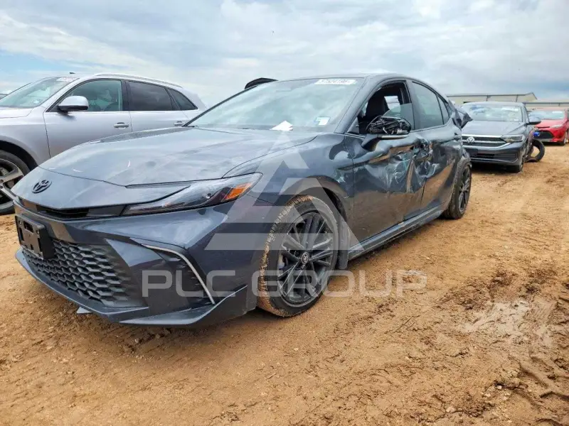 2026 Toyota CAMRY photo