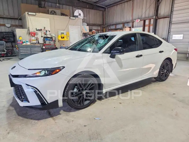 2026 Toyota CAMRY фото