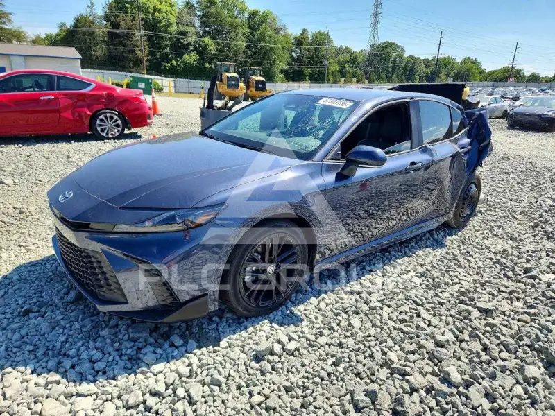 2026 Toyota CAMRY фото