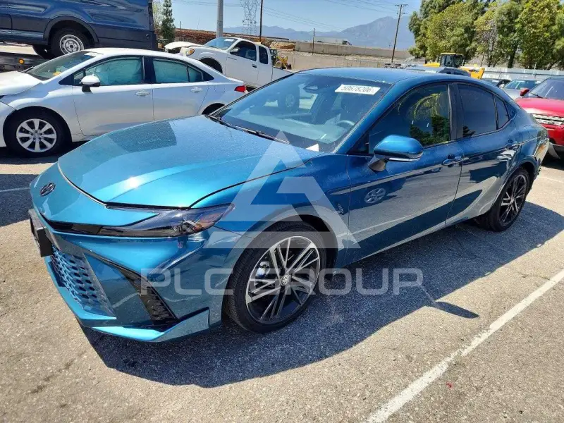 2026 Toyota CAMRY фото