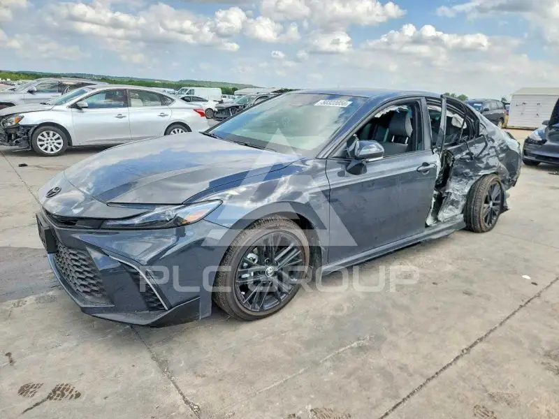 2026 Toyota CAMRY фото