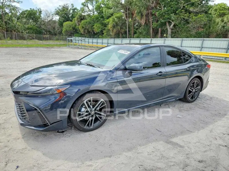 2026 Toyota CAMRY фото