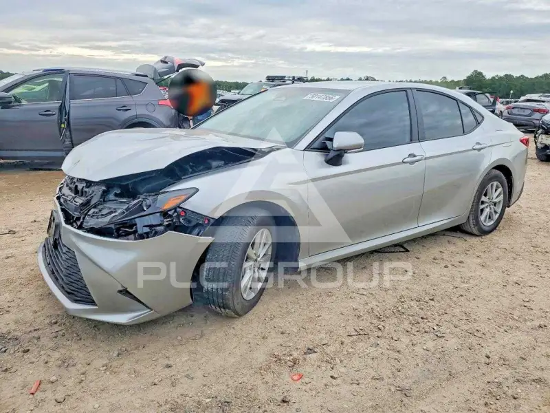 2026 Toyota CAMRY фото