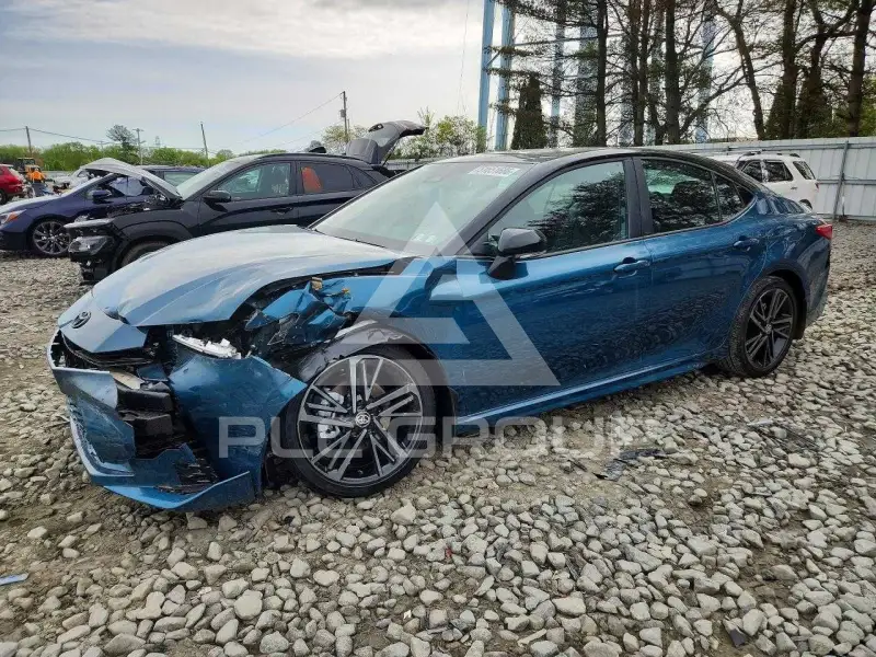 2026 Toyota CAMRY фото