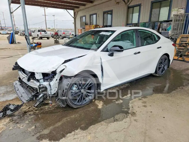 2026 Toyota CAMRY фото