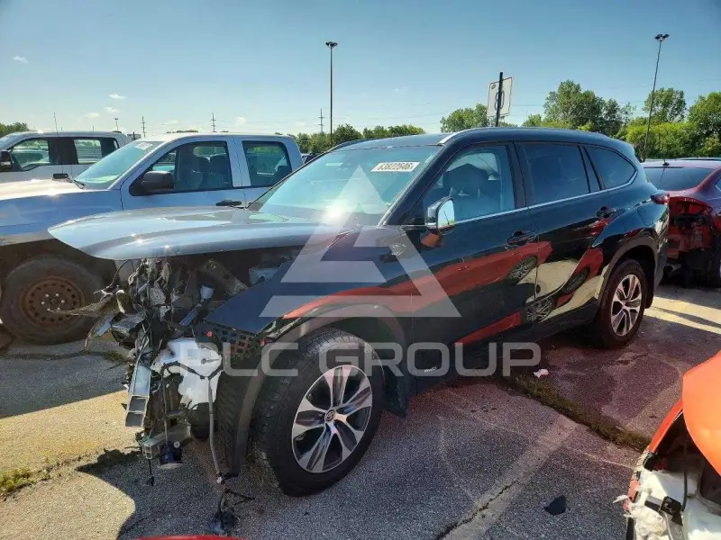 2026 Toyota Highlander фото