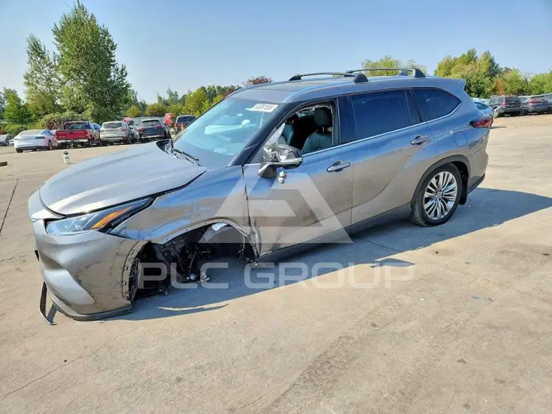 2026 Toyota Highlander фото