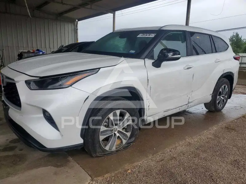 2026 Toyota Highlander фото