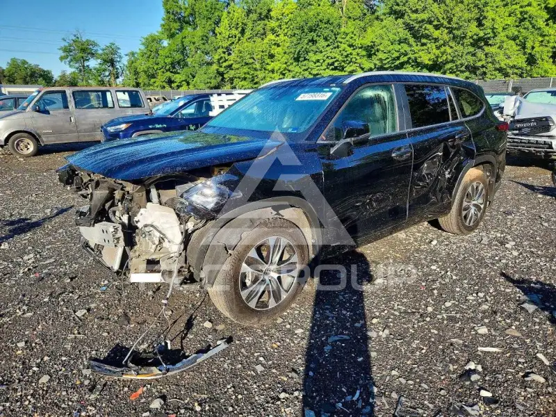 2026 Toyota Highlander фото