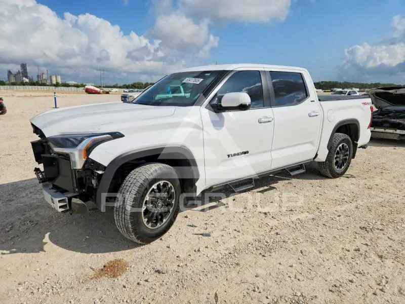 2026 Toyota TUNDRA photo