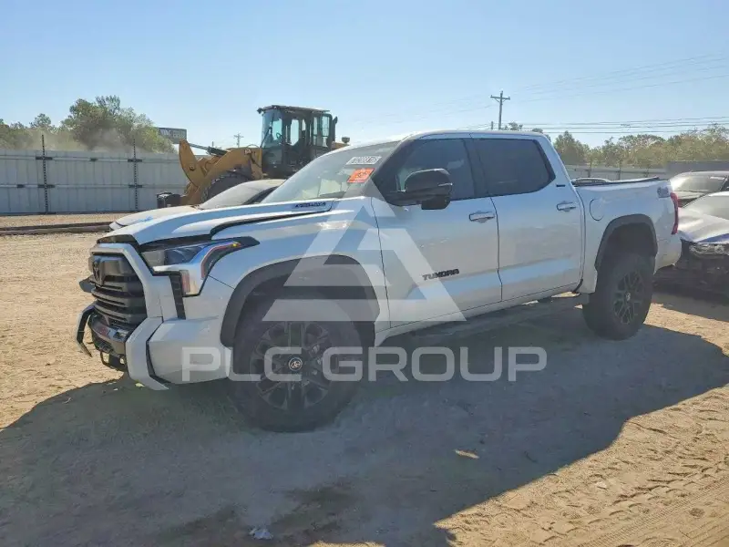 2026 Toyota TUNDRA фото