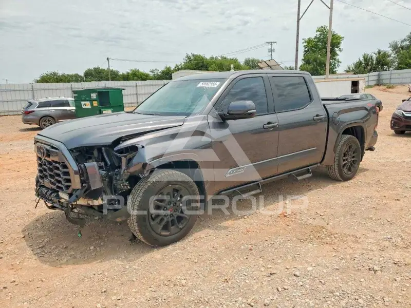 2026 Toyota TUNDRA фото