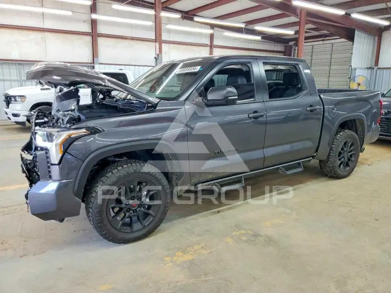 2026 Toyota TUNDRA фото